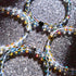 Supernova arc-en-ciel | Or | Bracelet de perles en macramé de verre Galaxy